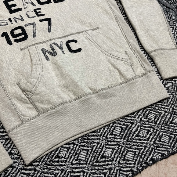 American Eagle Outfitters Classic Fit 1977 Logo Hoodie Men size S - Picture 7 of 10